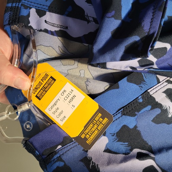 Carhartt Womens Force Modern Fit V Neck Scrub Top - Picture 3 of 4